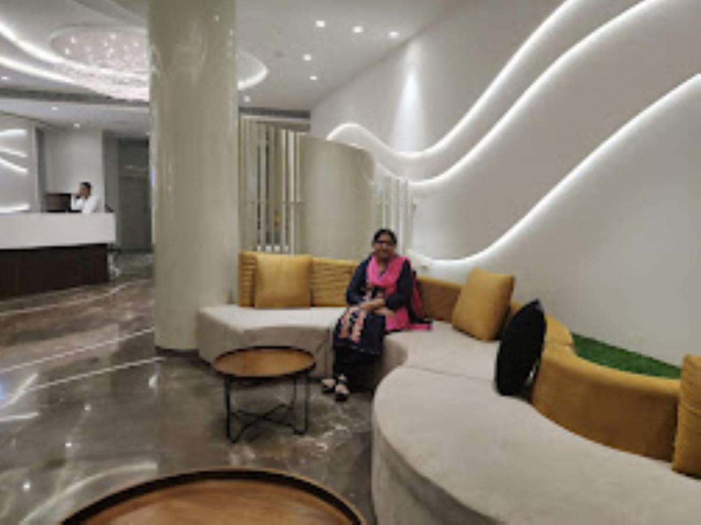 Casa Divine,Bareilly Hotel Buitenkant foto